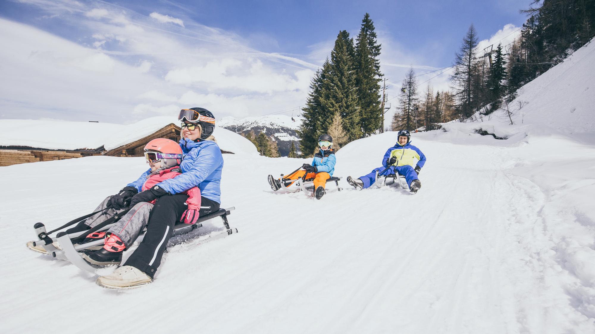 Familienrodeln am Tag Gerlosstein | © Zillertal Arena / Johannes Sautner